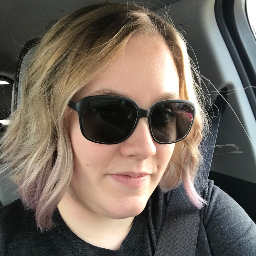 Meet your Posher, Devon